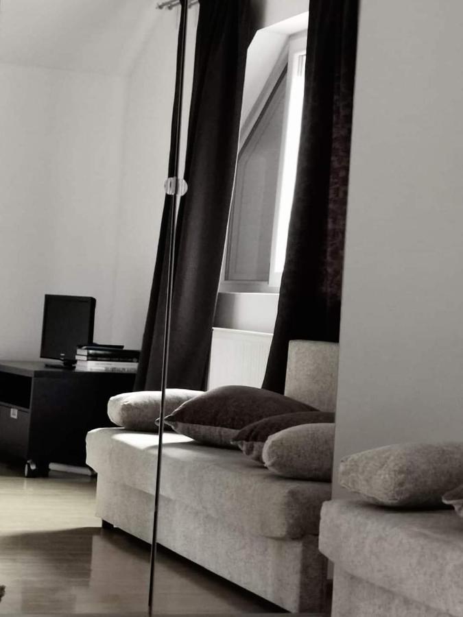 Casa File De Poveste Târgu Jiu Exteriér fotografie